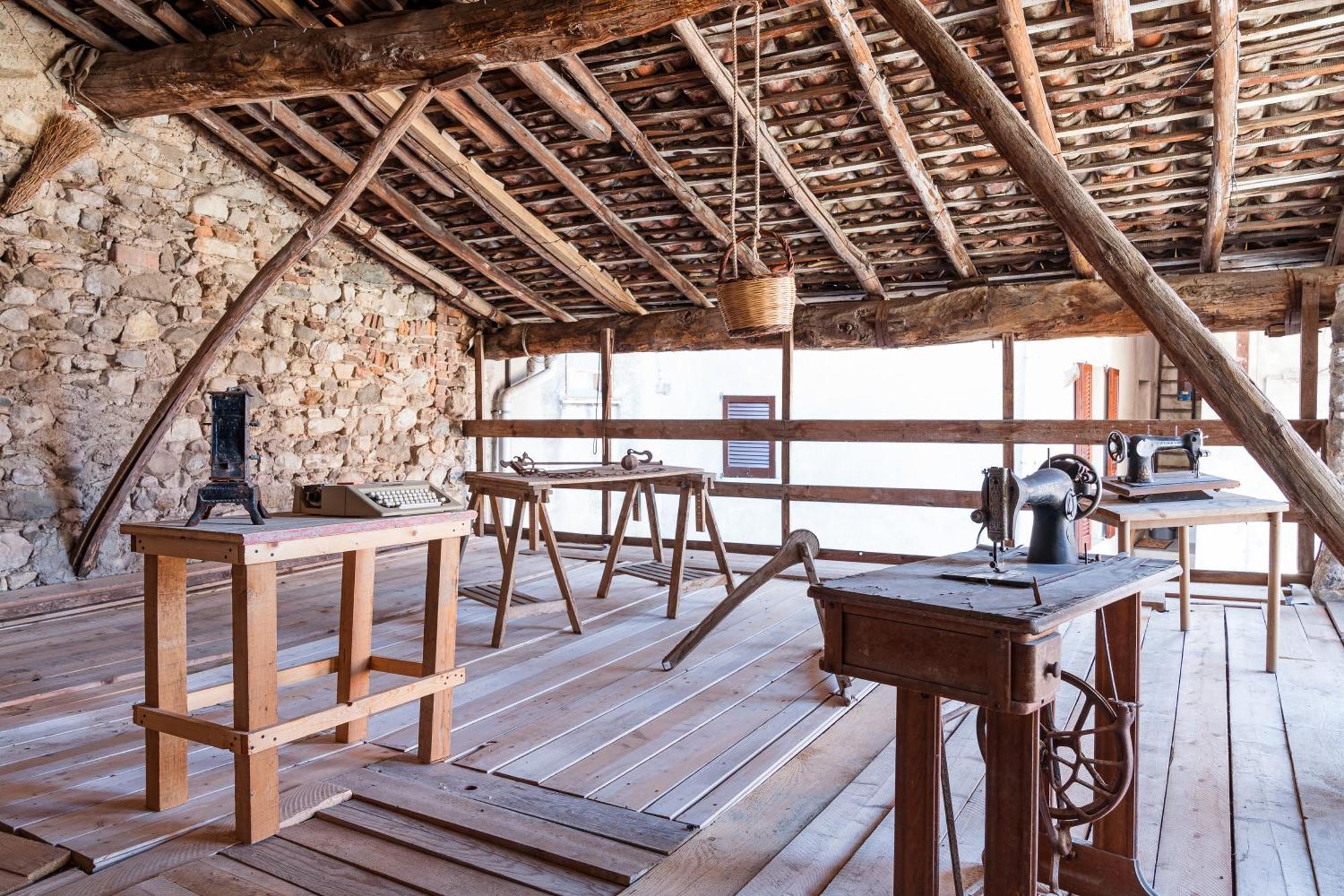 B&B La Corte And Home Restaurant - Free Parking - 10 Minutes To The Lake And Centre Tavernerio Exterior photo