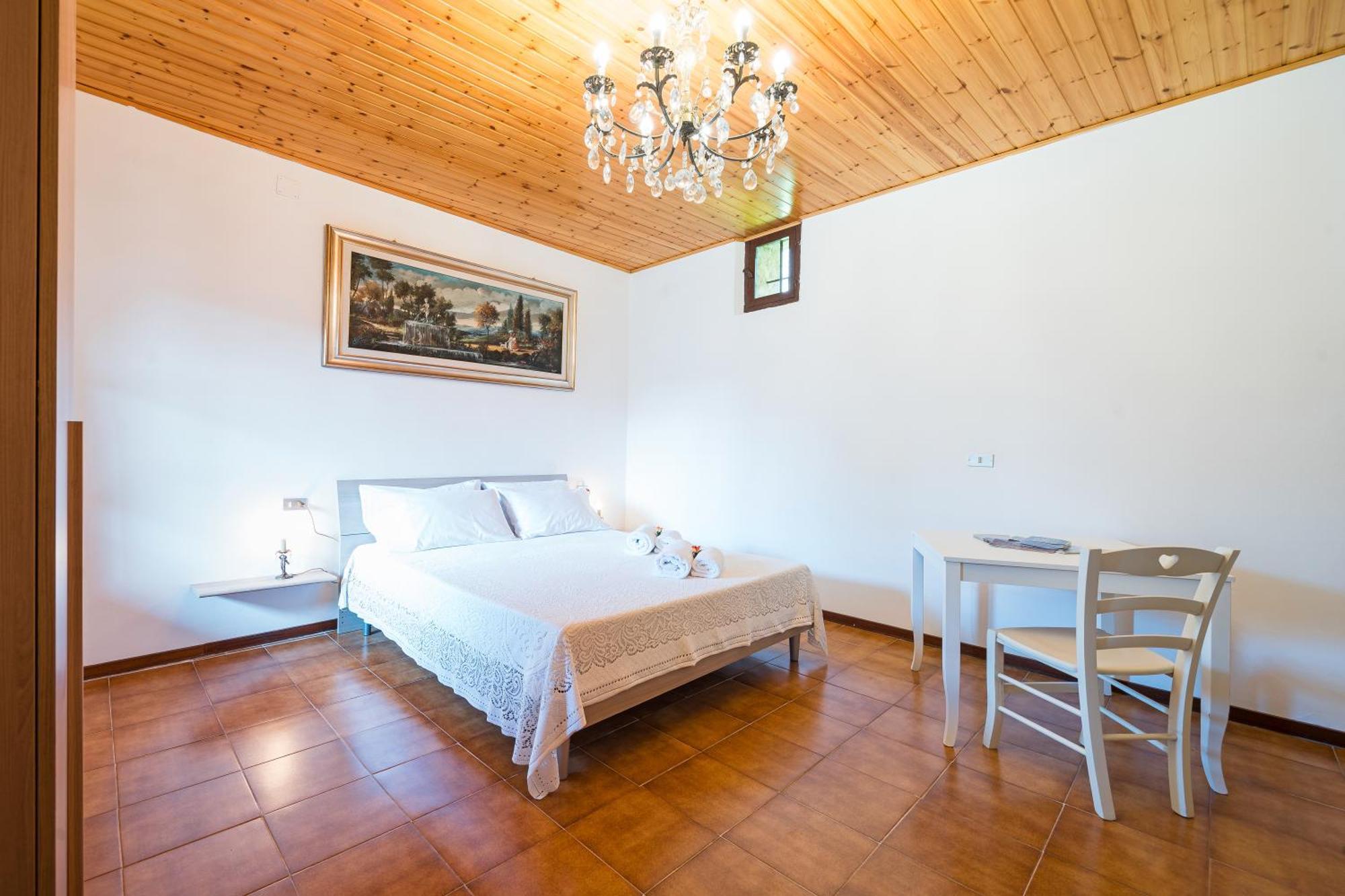 B&B La Corte And Home Restaurant - Free Parking - 10 Minutes To The Lake And Centre Tavernerio Exterior photo