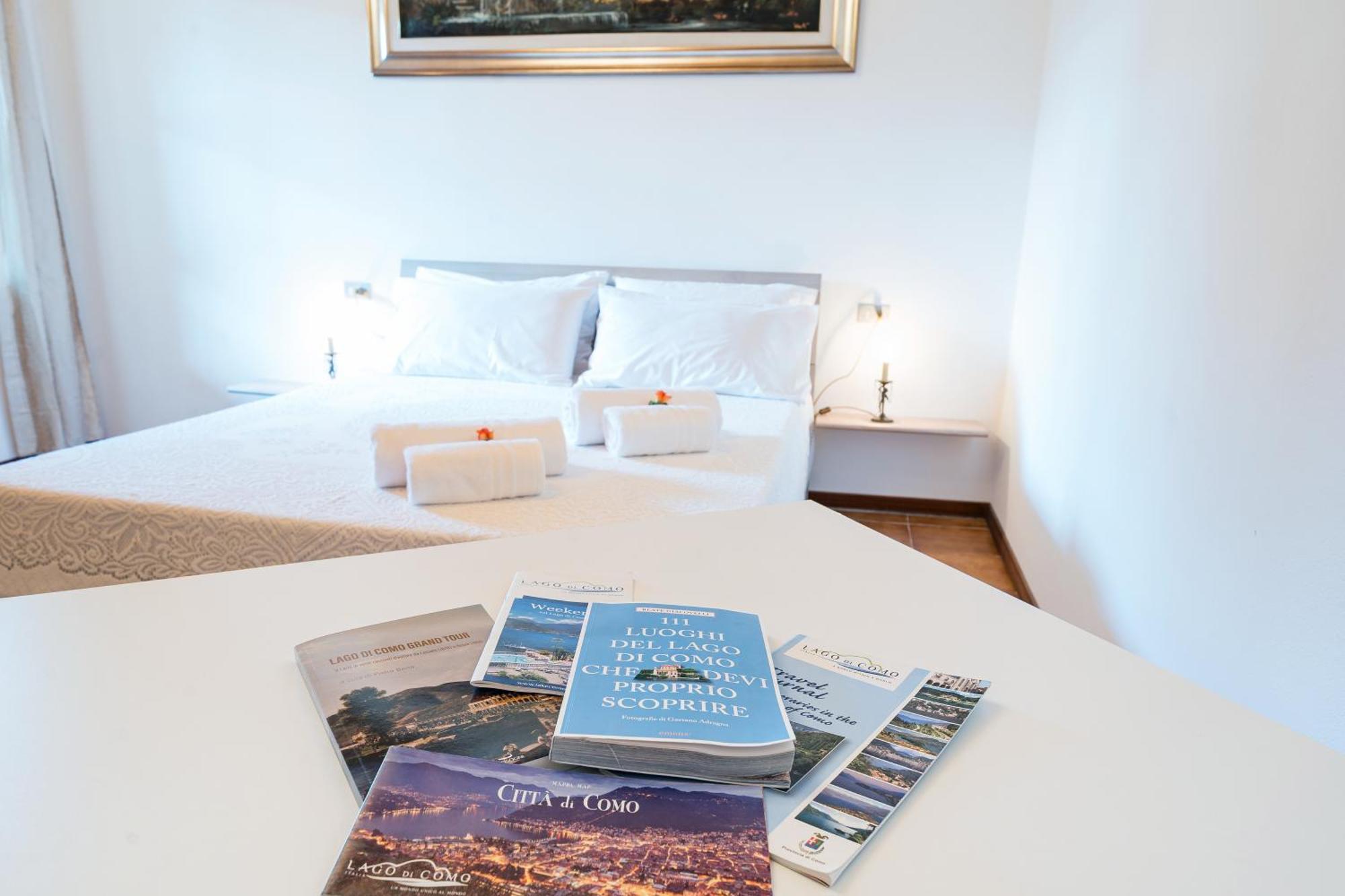 B&B La Corte And Home Restaurant - Free Parking - 10 Minutes To The Lake And Centre Tavernerio Exterior photo